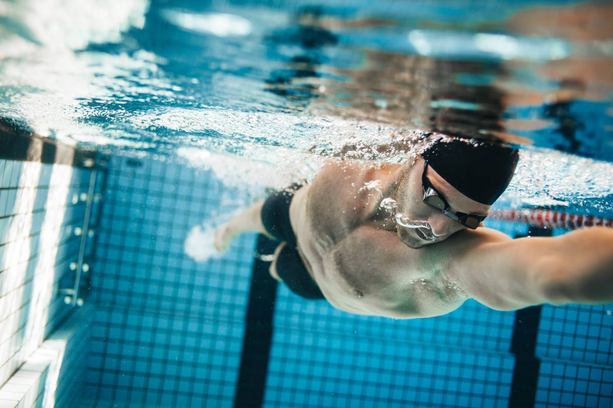 Okulary korekcyjne do pływania: dbanie i używanie